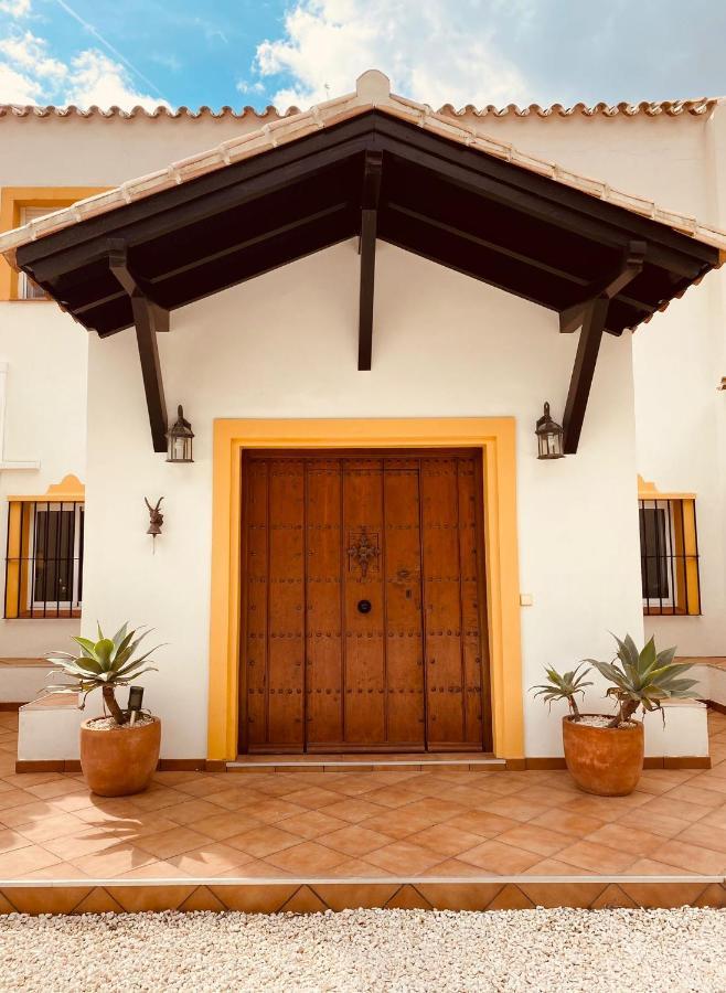 לינה וארוחת בוקר מארבלה Casa Capricornio מראה חיצוני תמונה